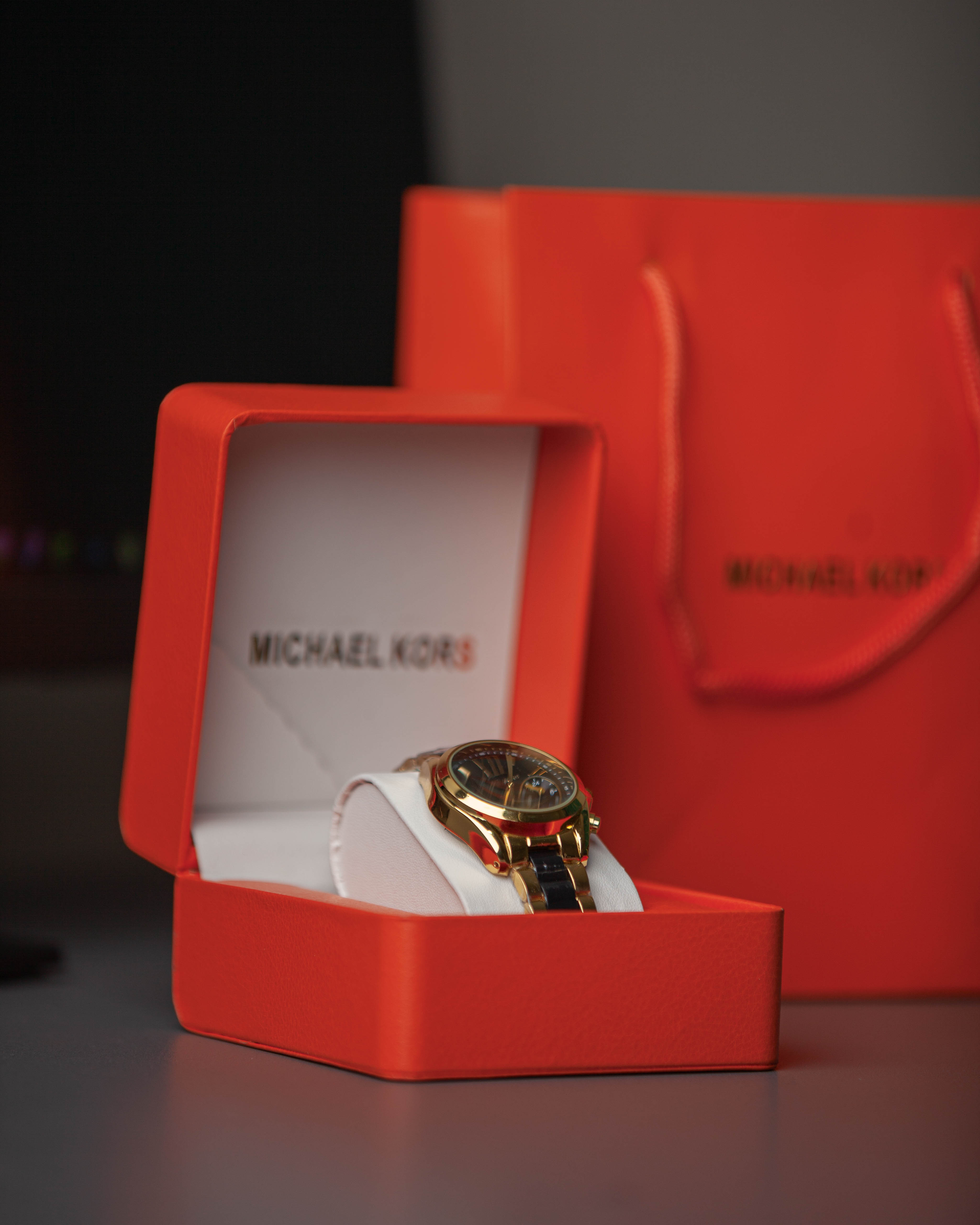 Michael Kors MK 5907 Bradshaw chronograph view 3
