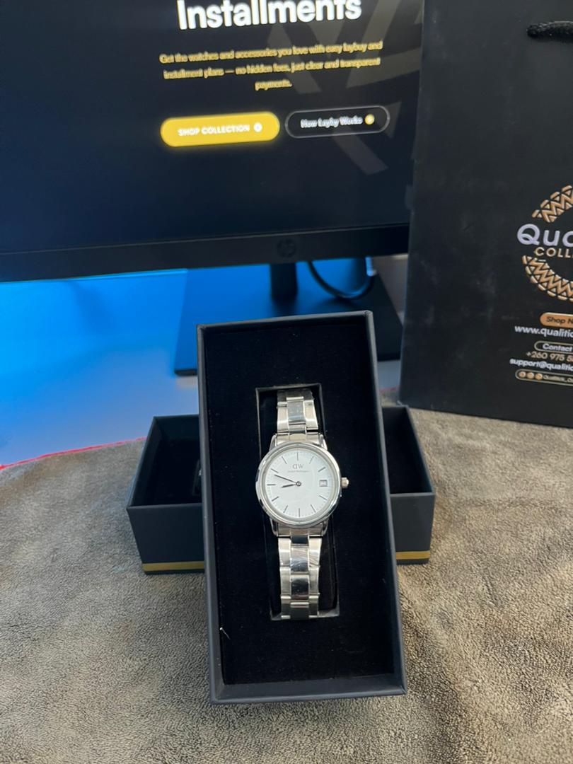 Daniel Wellington Iconic Link | Silver & White inside view 3