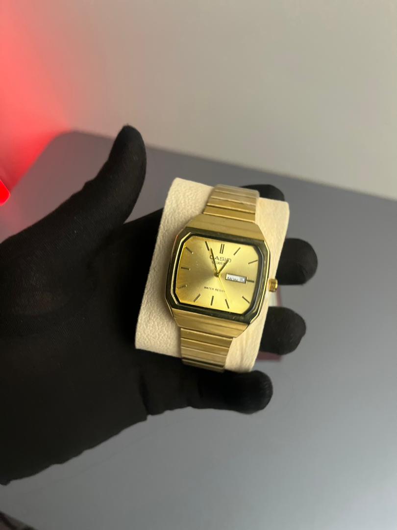 Casio Unisex - Gold view 3